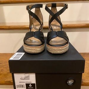 Women’s Banana Republic Bridge Espadrille size 6